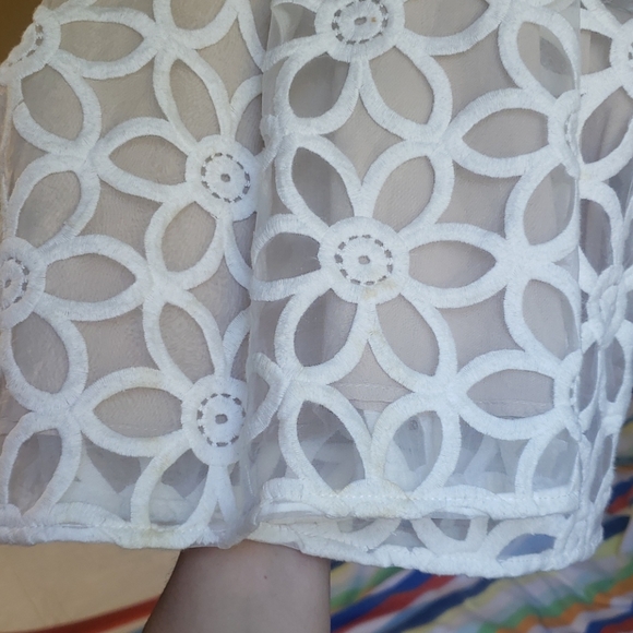 Pins & Needles Flower Mini Skirt - Picture 3 of 5